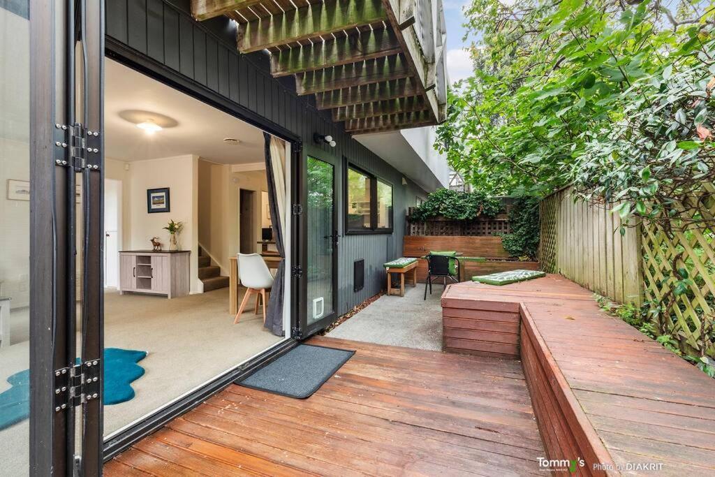 Beachside Retreat Wellington Bagian luar foto